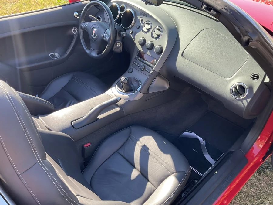 2007 Pontiac Solstice - Image 7 of 11
