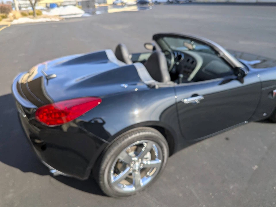 2007 Pontiac Solstice - Image 5 of 17
