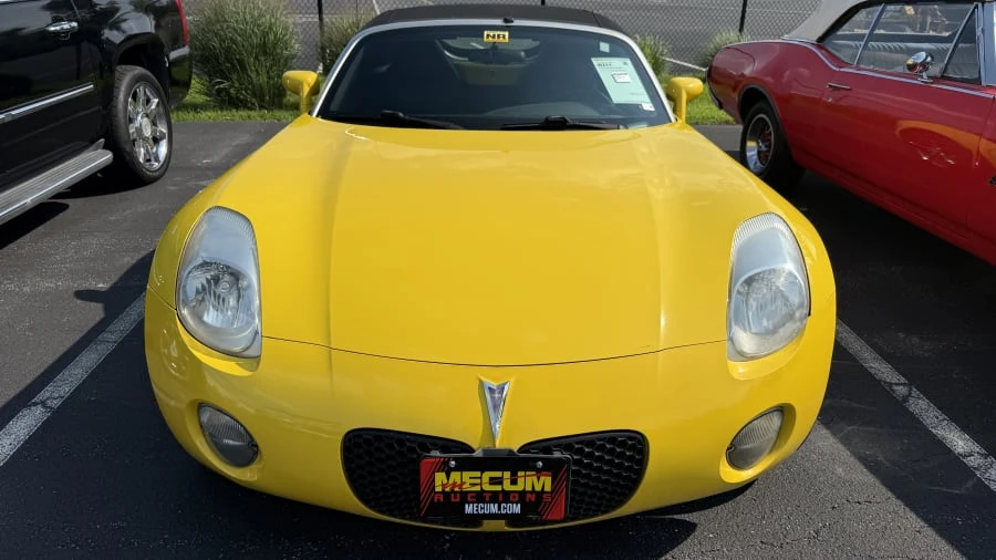 2007 Pontiac Solstice - Image 3 of 8