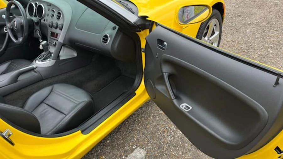 2007 Pontiac Solstice - Image 10 of 20
