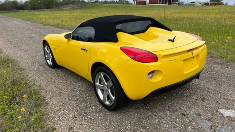 2007 Pontiac Solstice - Image 14 of 20