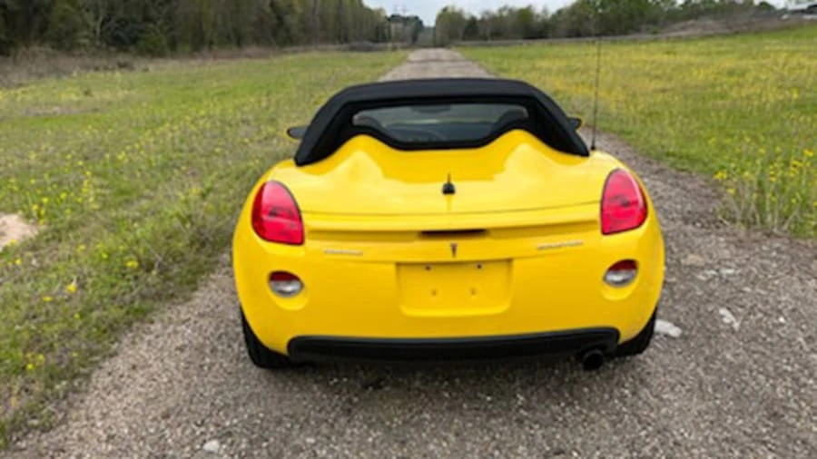 2007 Pontiac Solstice - Image 16 of 20