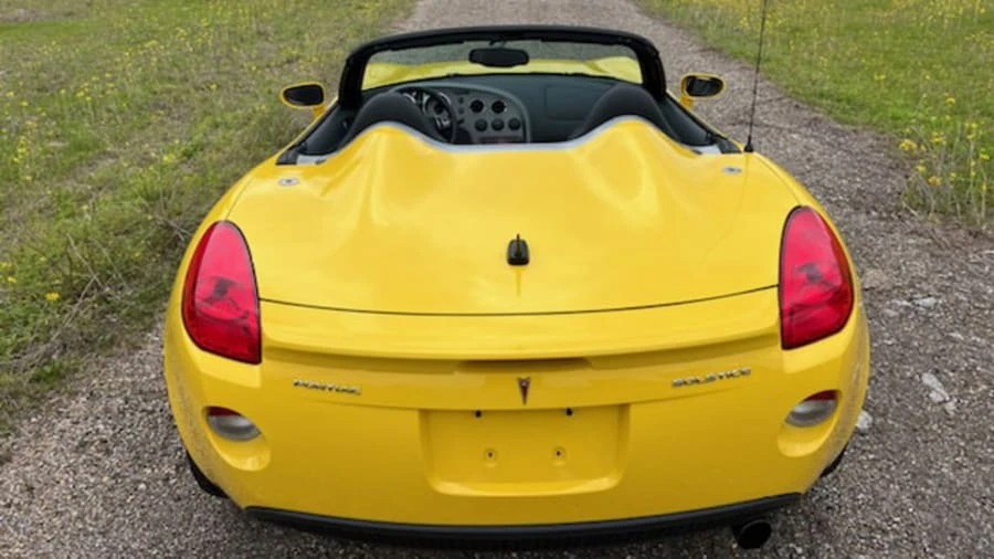 2007 Pontiac Solstice - Image 18 of 20