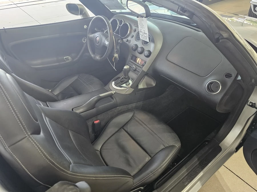 2007 Pontiac Solstice - Image 11 of 13