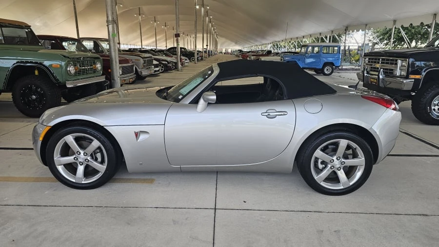 2007 Pontiac Solstice - Image 5 of 13