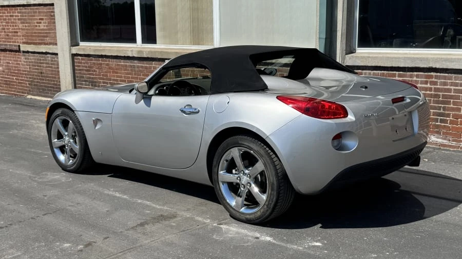 2007 Pontiac Solstice - Image 6 of 13