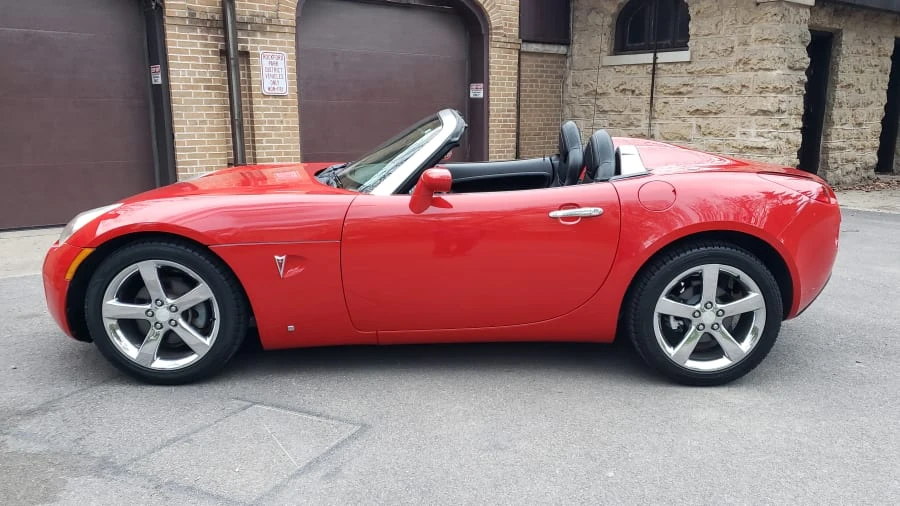 2007 Pontiac Solstice - Image 2 of 20