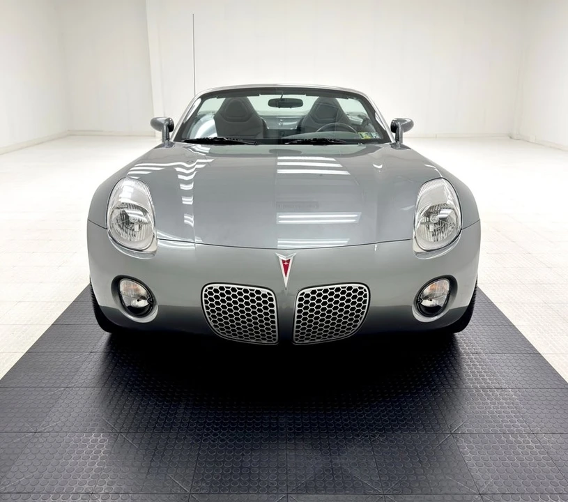 2007 Pontiac Solstice - Image 11 of 12