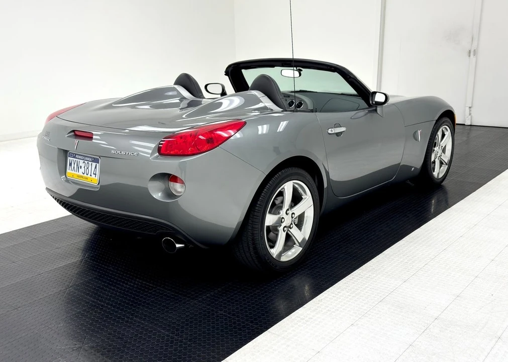 2007 Pontiac Solstice - Image 8 of 12