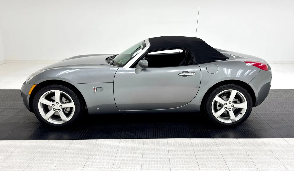 2007 Pontiac Solstice - Image 3 of 12