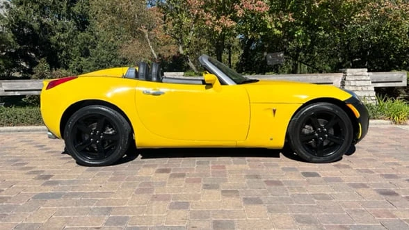 2007 Pontiac Solstice - Image 13 of 14