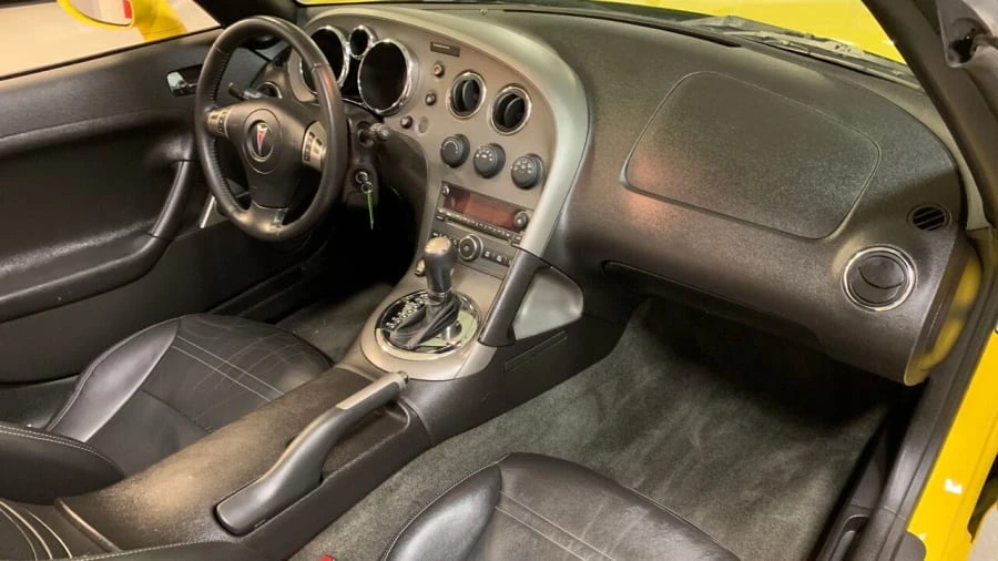 2007 Pontiac Solstice - Image 6 of 12