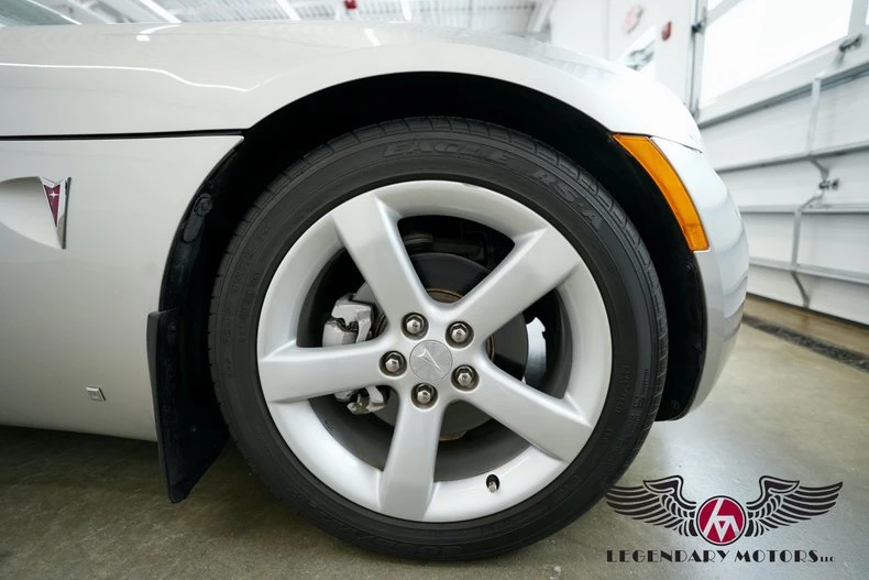 2007 Pontiac Solstice GXP - Image 26 of 31