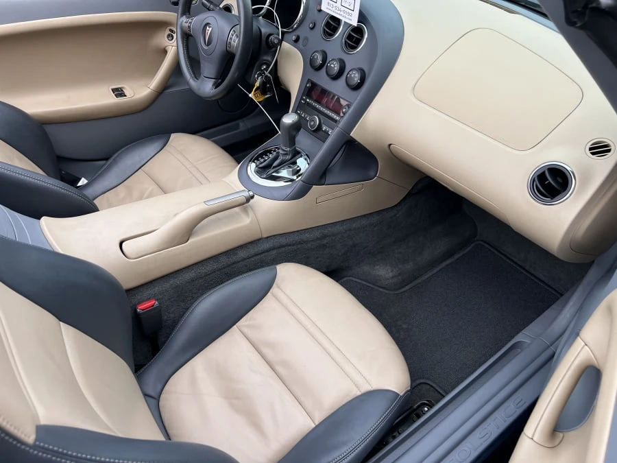 2007 Pontiac Solstice - Image 7 of 9