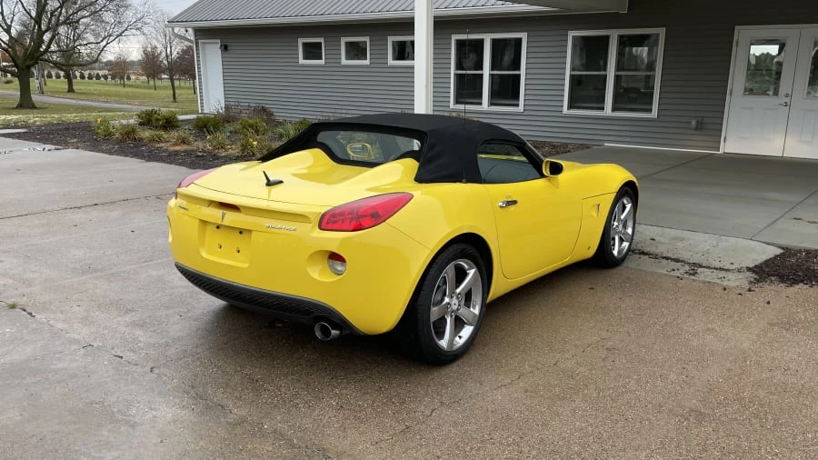 2007 Pontiac Solstice - Image 16 of 29