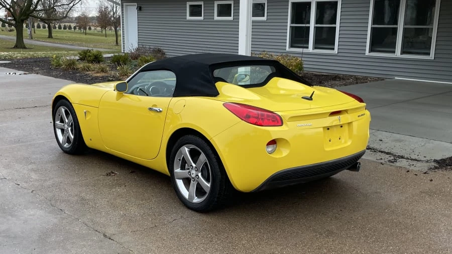 2007 Pontiac Solstice - Image 3 of 29