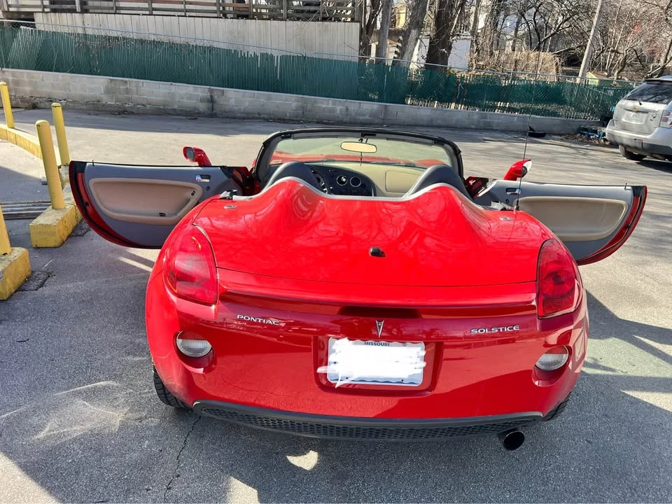 2007 Pontiac Solstice - Image 7 of 13