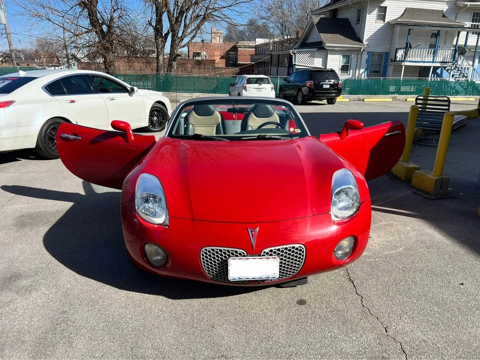 2007 Pontiac Solstice - Image 10 of 13