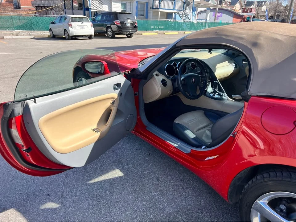 2007 Pontiac Solstice - Image 11 of 13