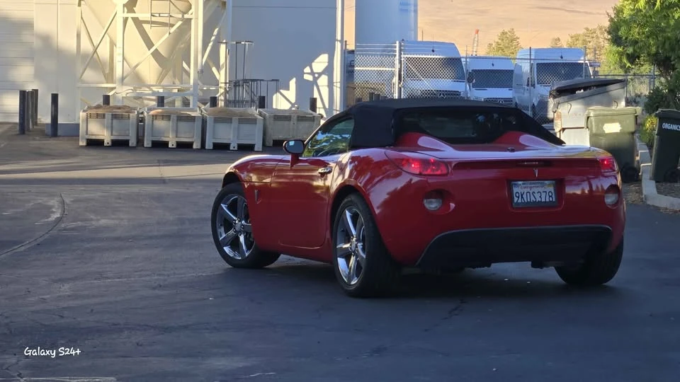 2007 Pontiac Solstice - Image 10 of 11