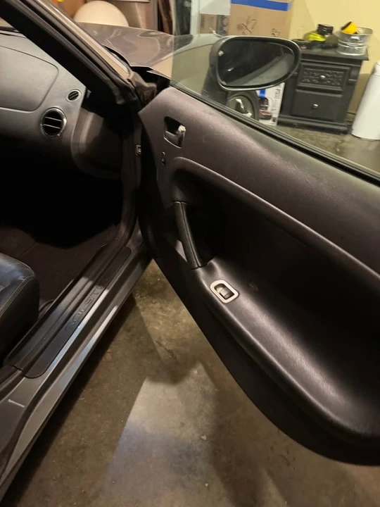 2007 Pontiac Solstice - Image 4 of 7