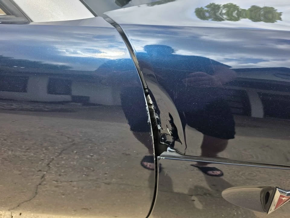 2007 Pontiac Solstice - Image 10 of 15