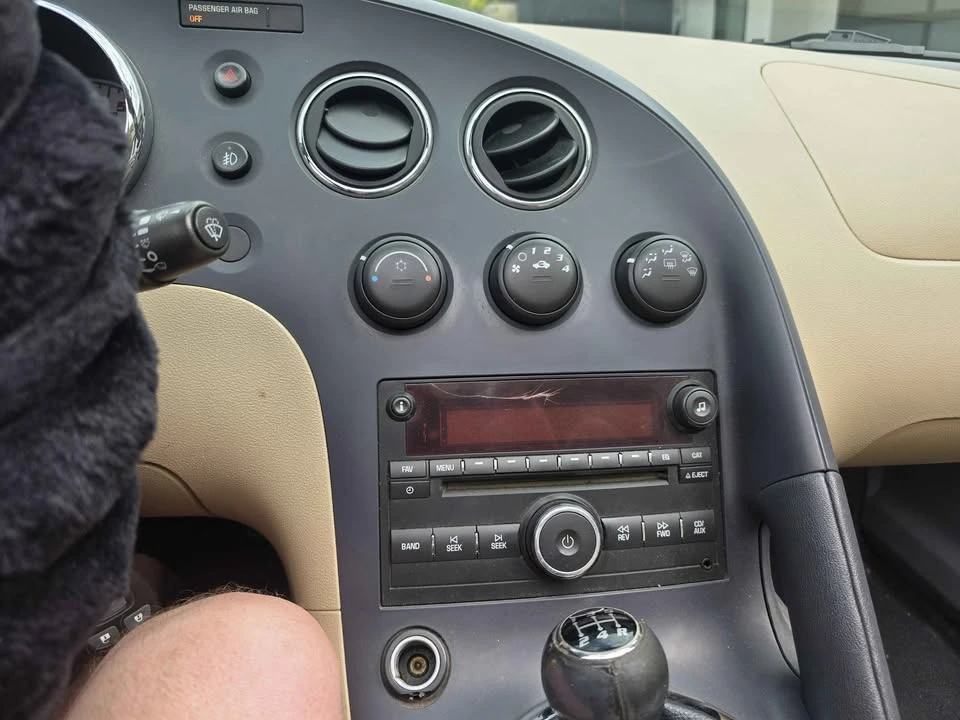 2007 Pontiac Solstice - Image 14 of 15