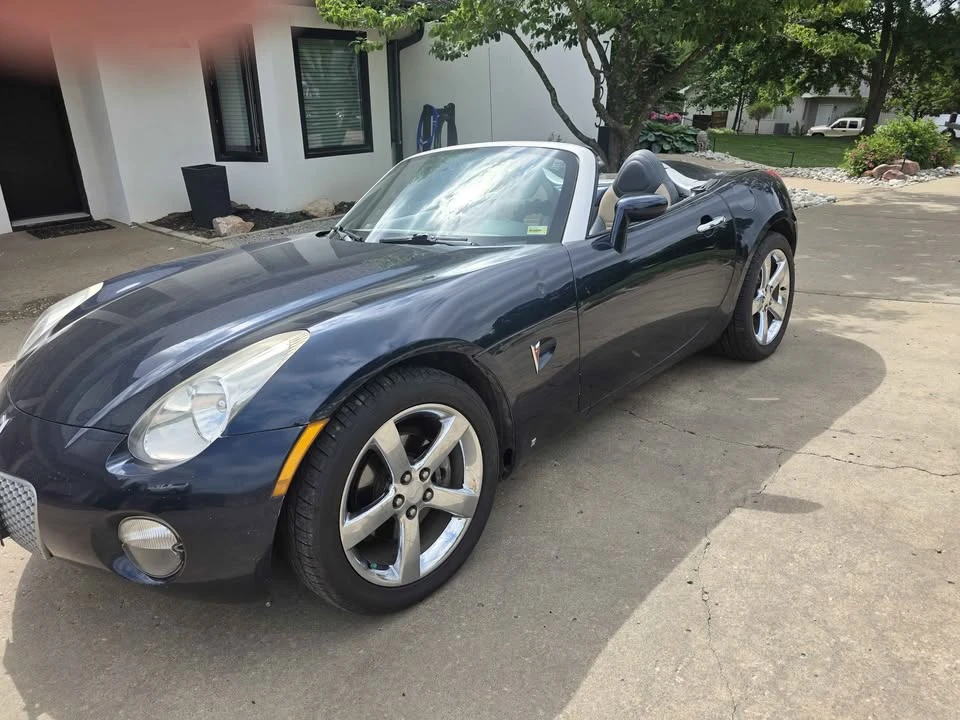 2007 Pontiac Solstice - Image 3 of 15
