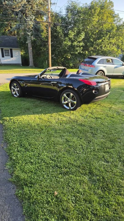 2007 Pontiac Solstice - Image 2 of 5