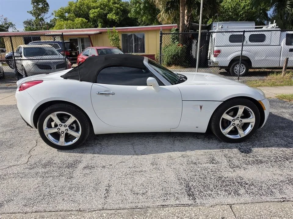 2007 Pontiac Solstice GXP - Image 6 of 11