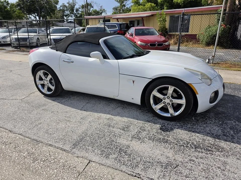 2007 Pontiac Solstice GXP - Image 4 of 11