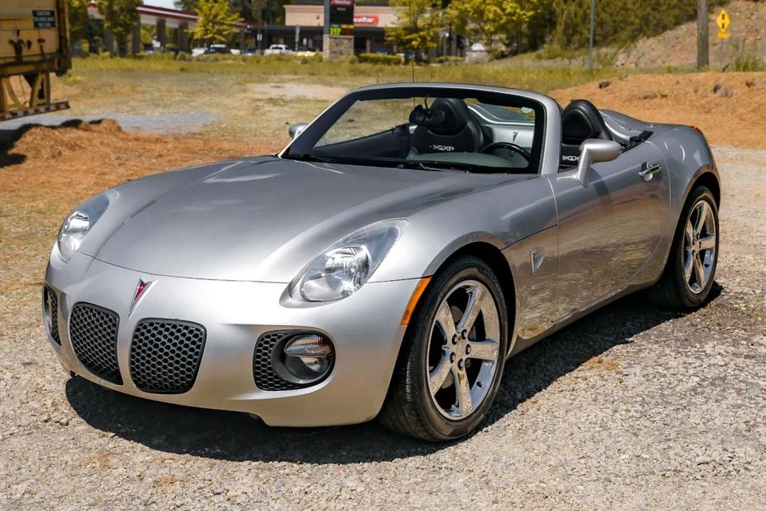 2007 Pontiac Solstice GXP - Image 3 of 31