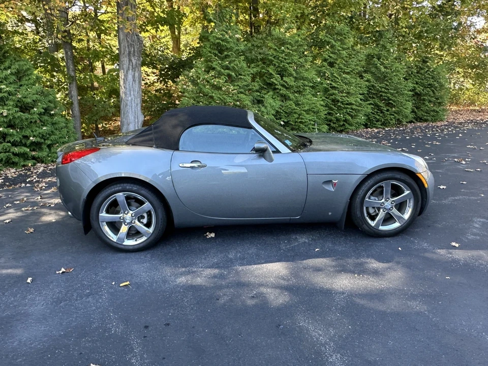 2007 Pontiac Solstice GXP - Image 3 of 16