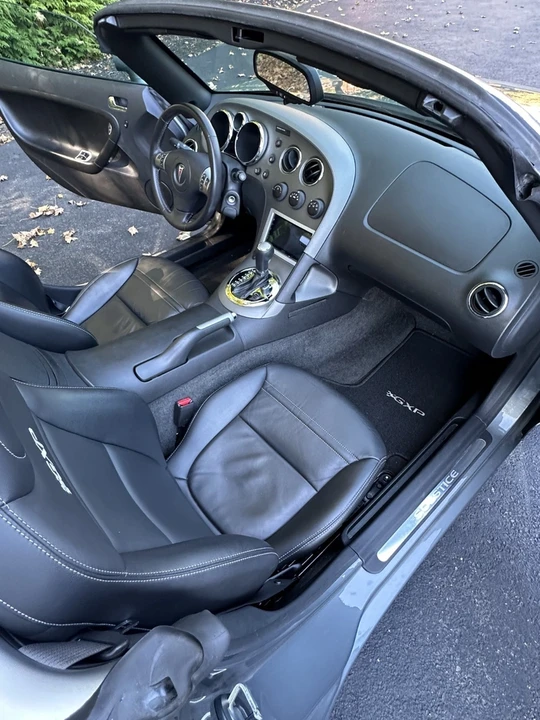 2007 Pontiac Solstice GXP - Image 8 of 16