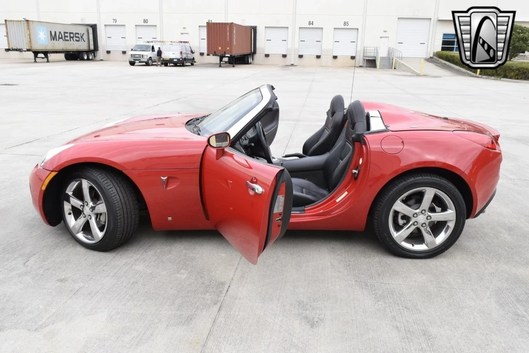 2007 Pontiac Solstice GXP - Image 11 of 12