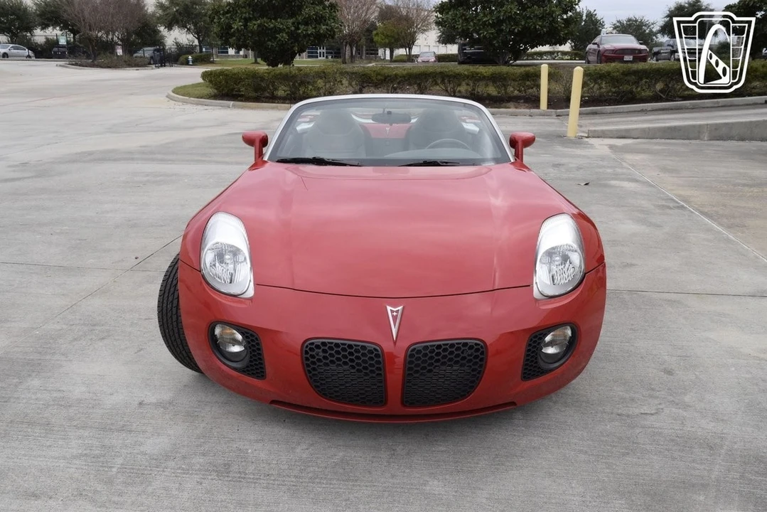 2007 Pontiac Solstice GXP - Image 9 of 21
