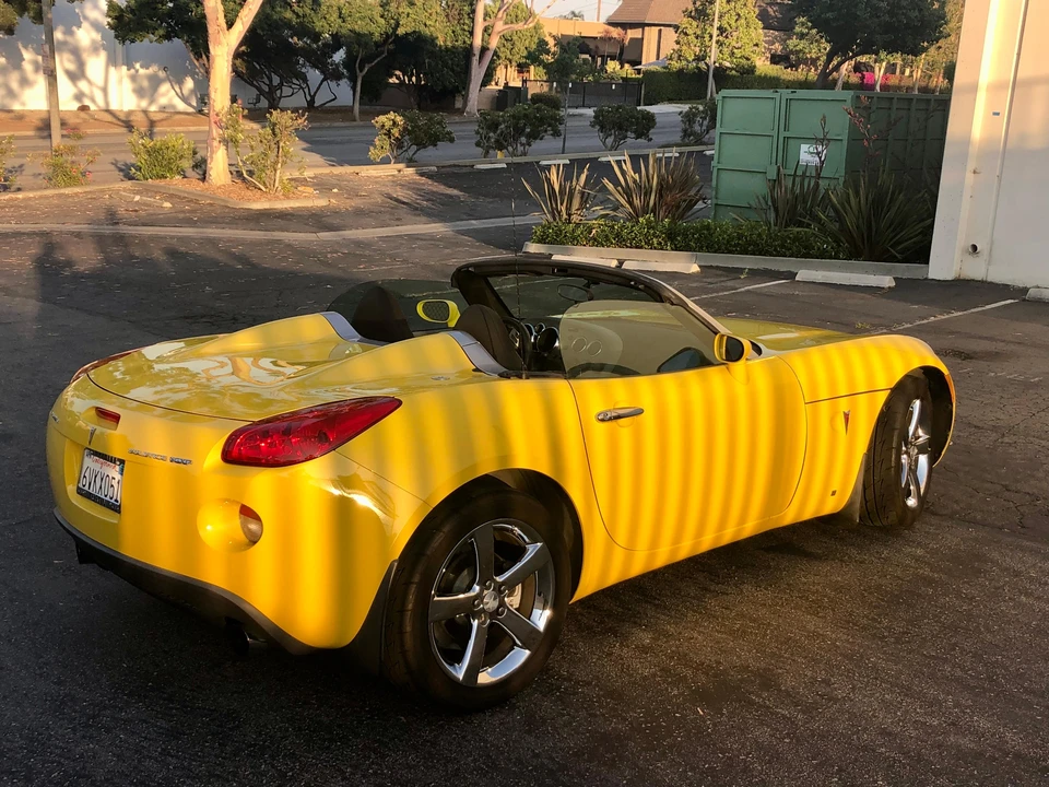 2007 Pontiac Solstice GXP - Image 11 of 31