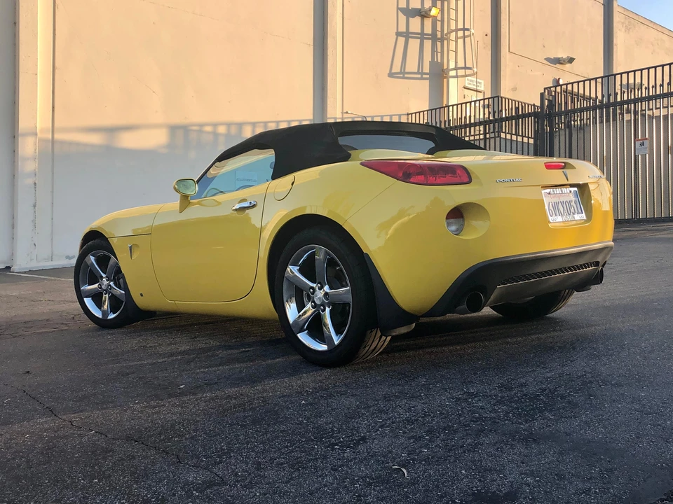 2007 Pontiac Solstice GXP - Image 28 of 31
