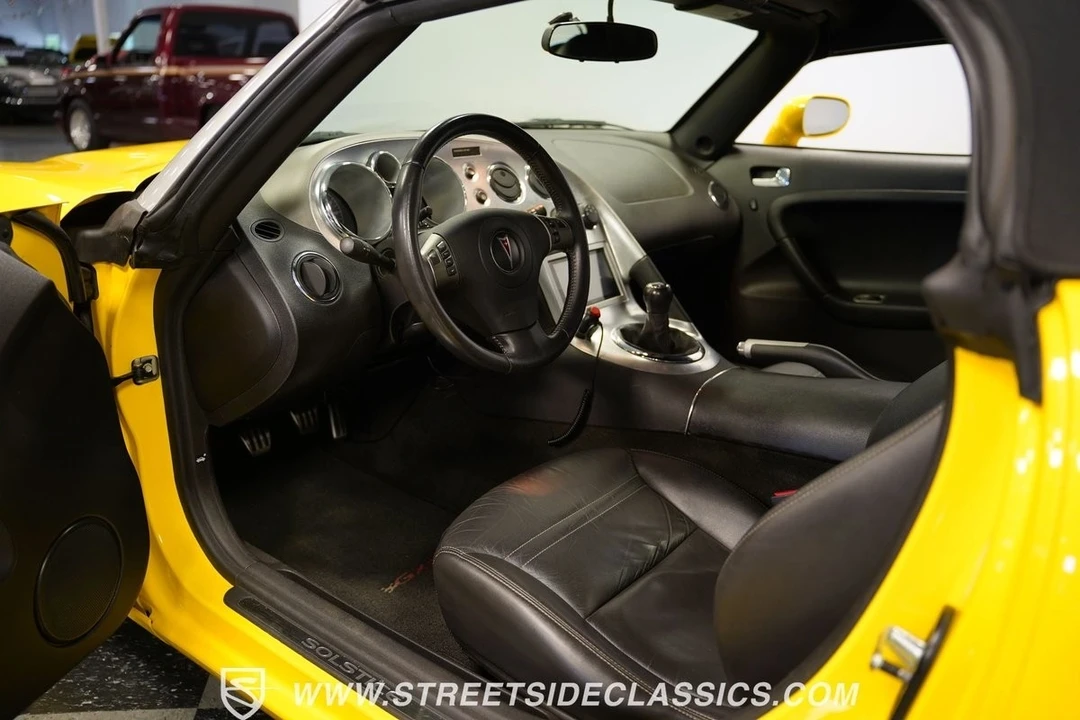 2007 Pontiac Solstice GXP - Image 5 of 21