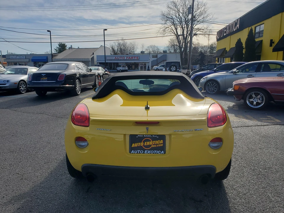2007 Pontiac Solstice GXP - Image 9 of 15