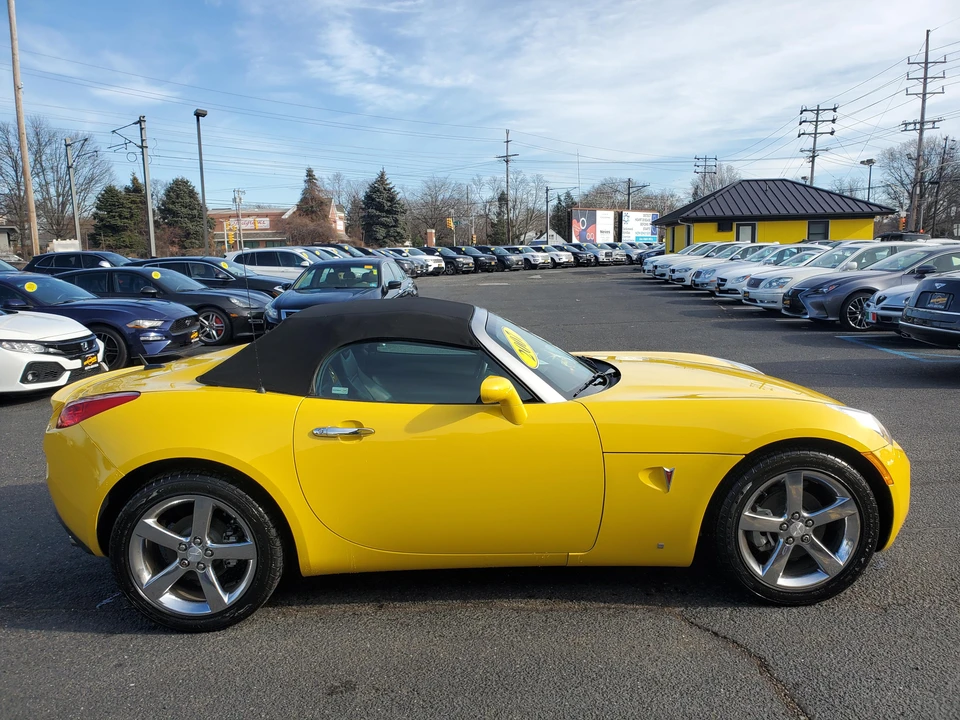 2007 Pontiac Solstice GXP - Image 10 of 15