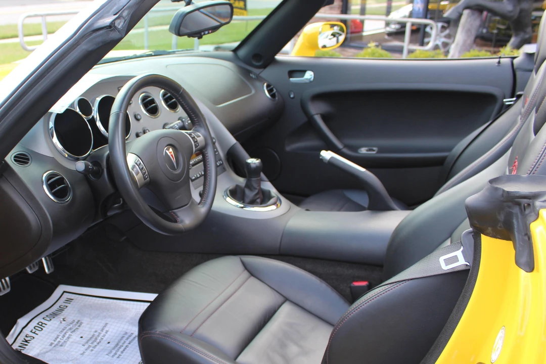 2007 Pontiac Solstice GXP - Image 15 of 15
