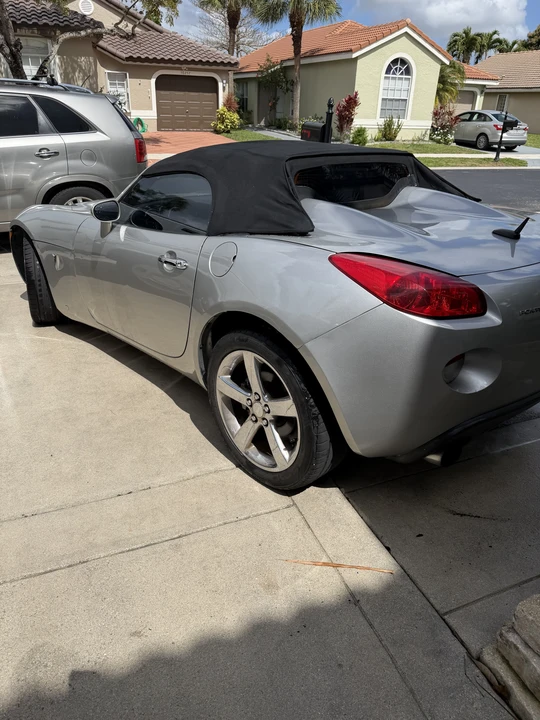 2007 Pontiac Solstice GXP - Image 15 of 21