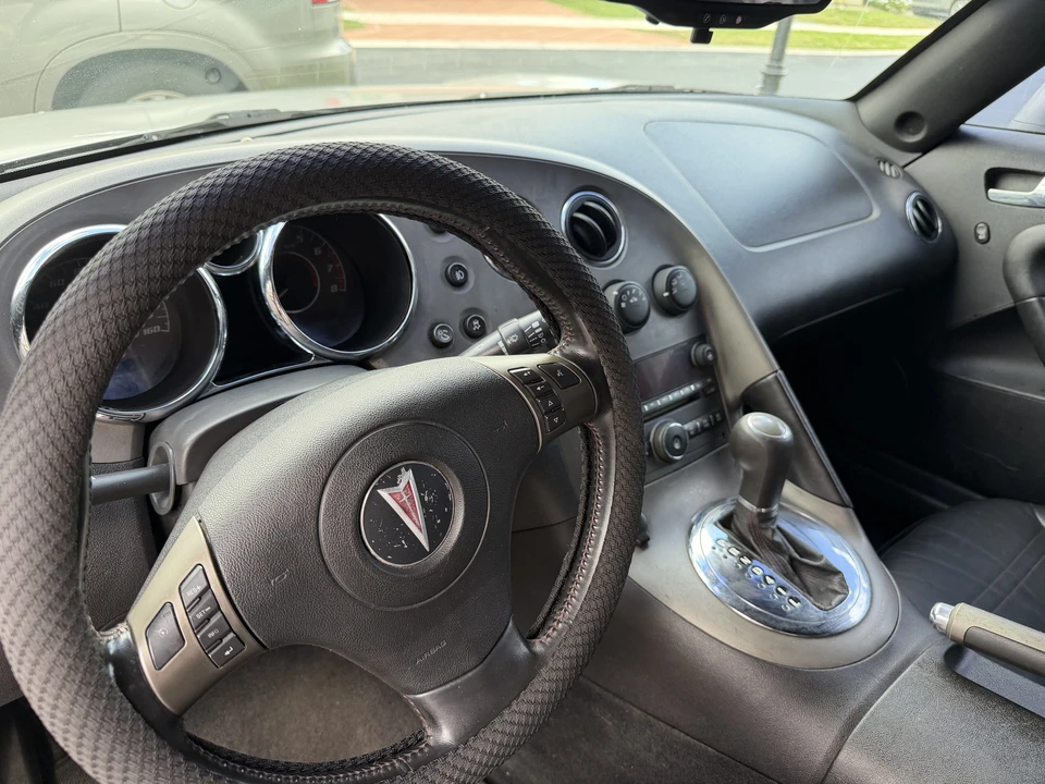 2007 Pontiac Solstice GXP - Image 18 of 21