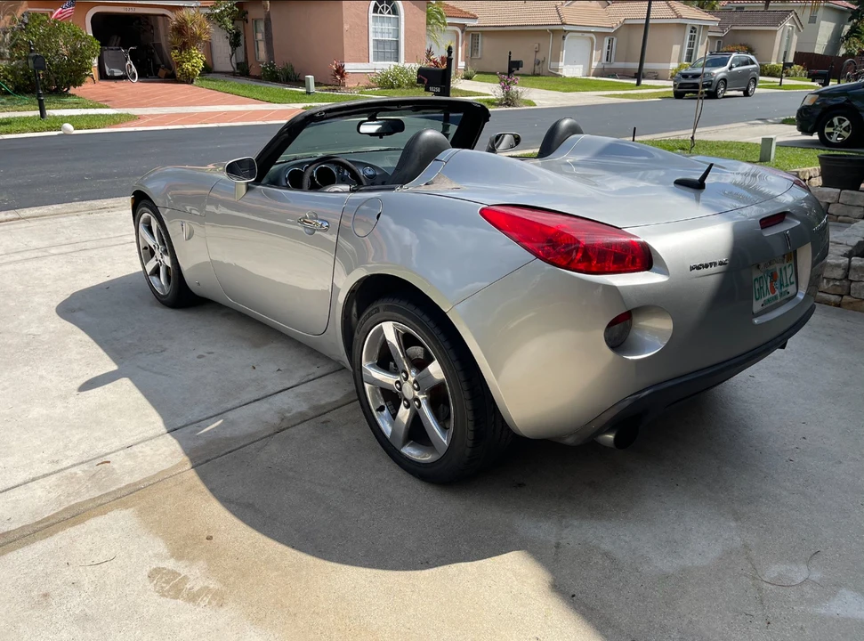2007 Pontiac Solstice GXP - Image 5 of 21