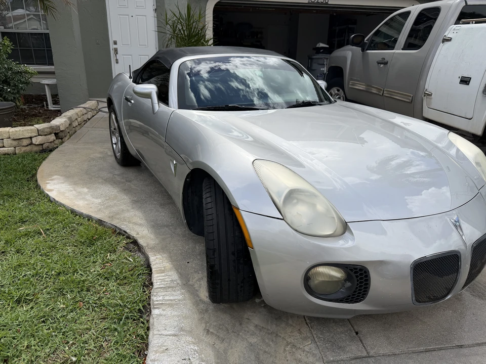2007 Pontiac Solstice GXP - Image 13 of 21