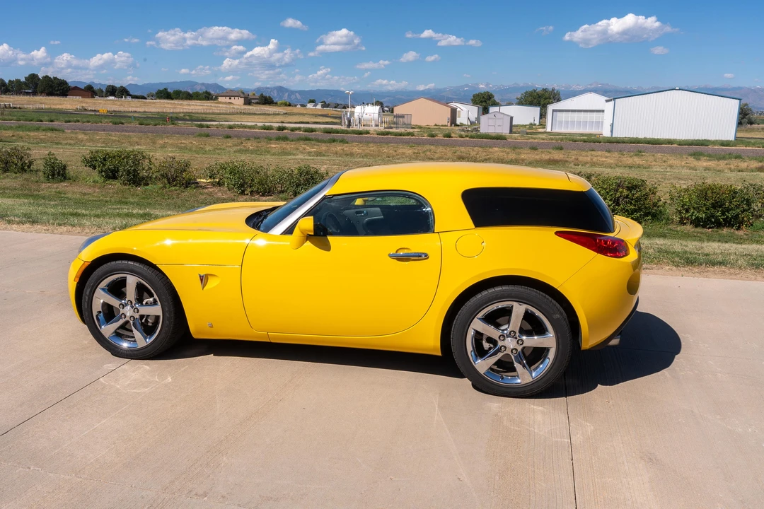 2007 Pontiac Solstice GXP - Image 18 of 31