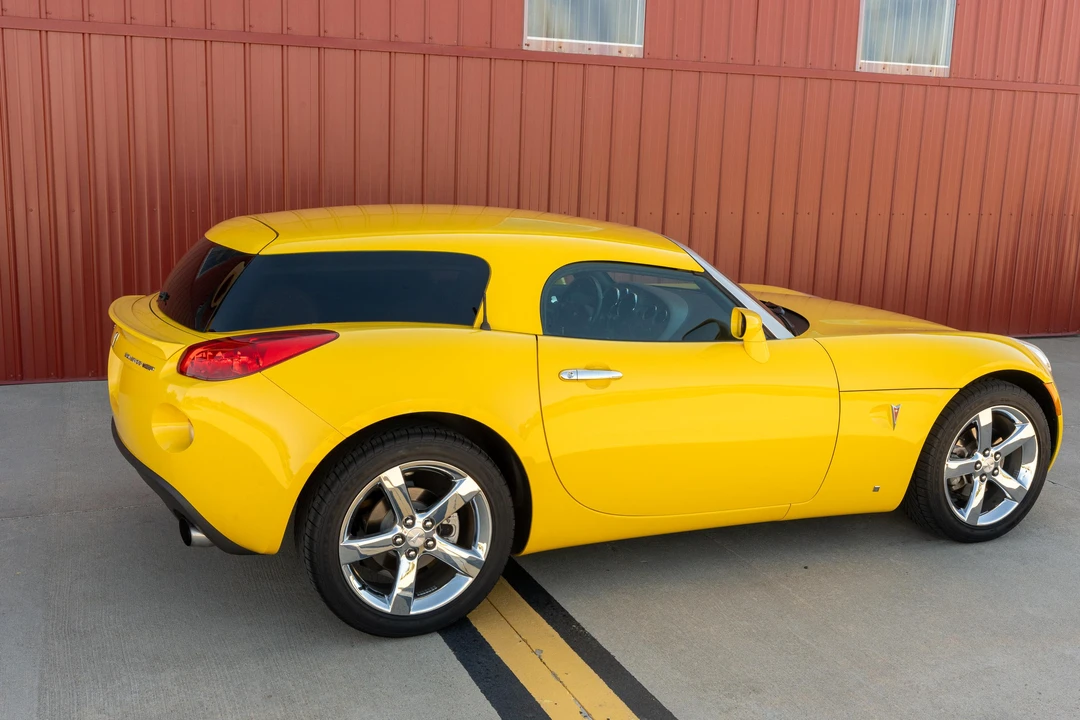 2007 Pontiac Solstice GXP - Image 30 of 31