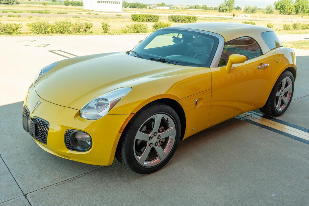 2007 Pontiac Solstice GXP - Image 10 of 31