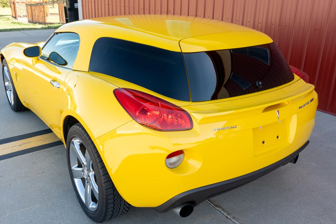 2007 Pontiac Solstice GXP - Image 21 of 31